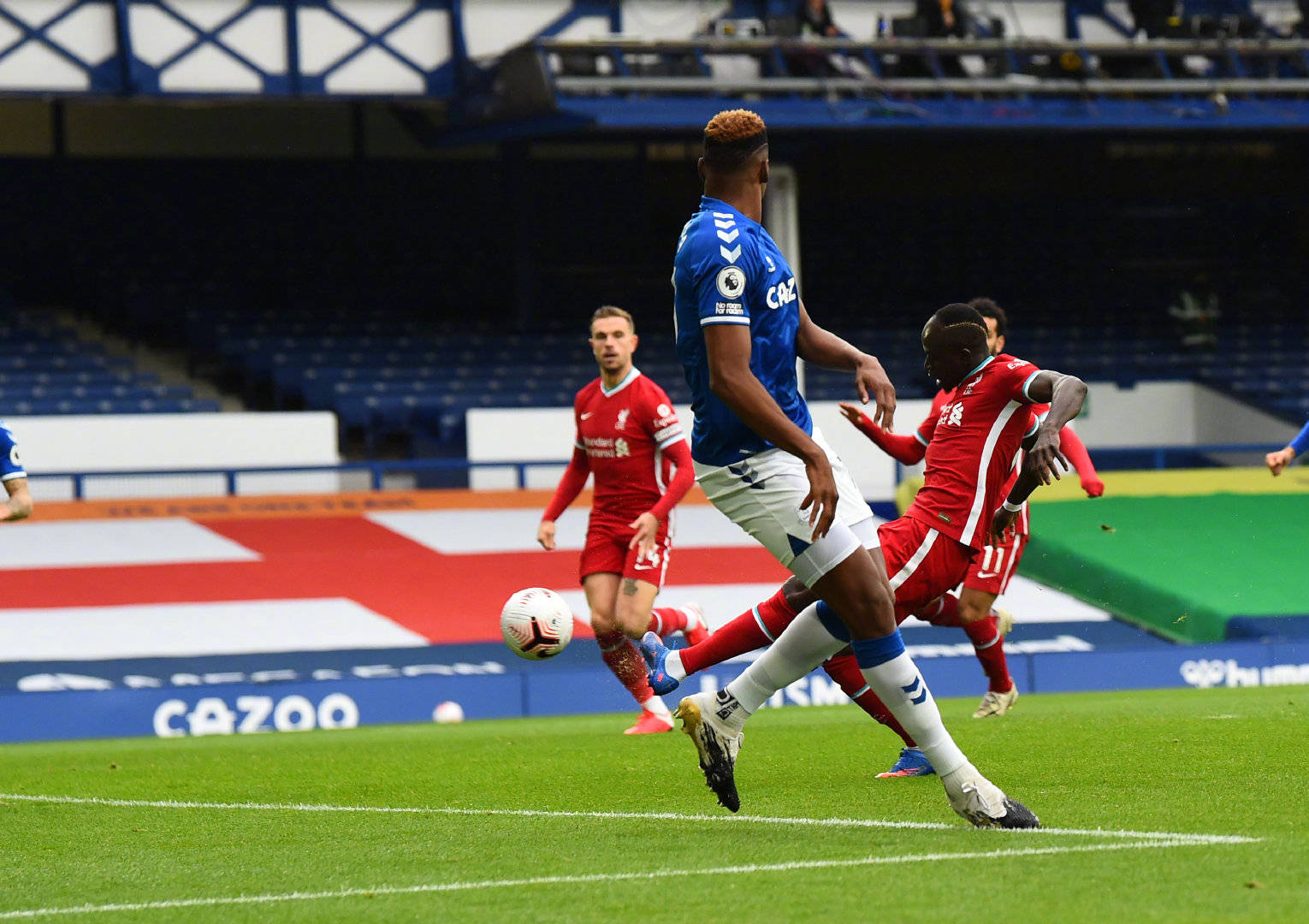 員的同時 員的同時